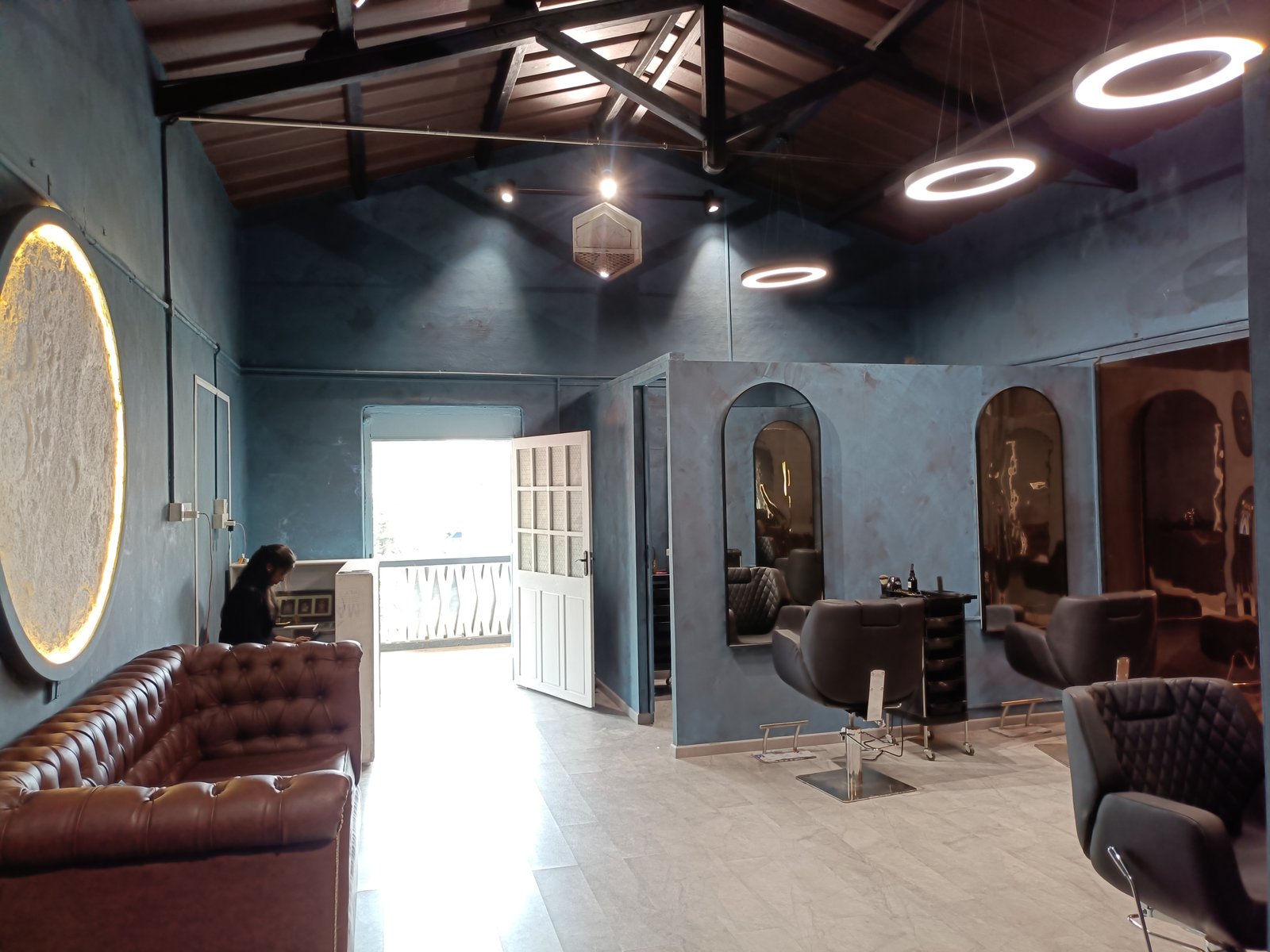 Luna Salon – Full interior view with cathedral ceiling